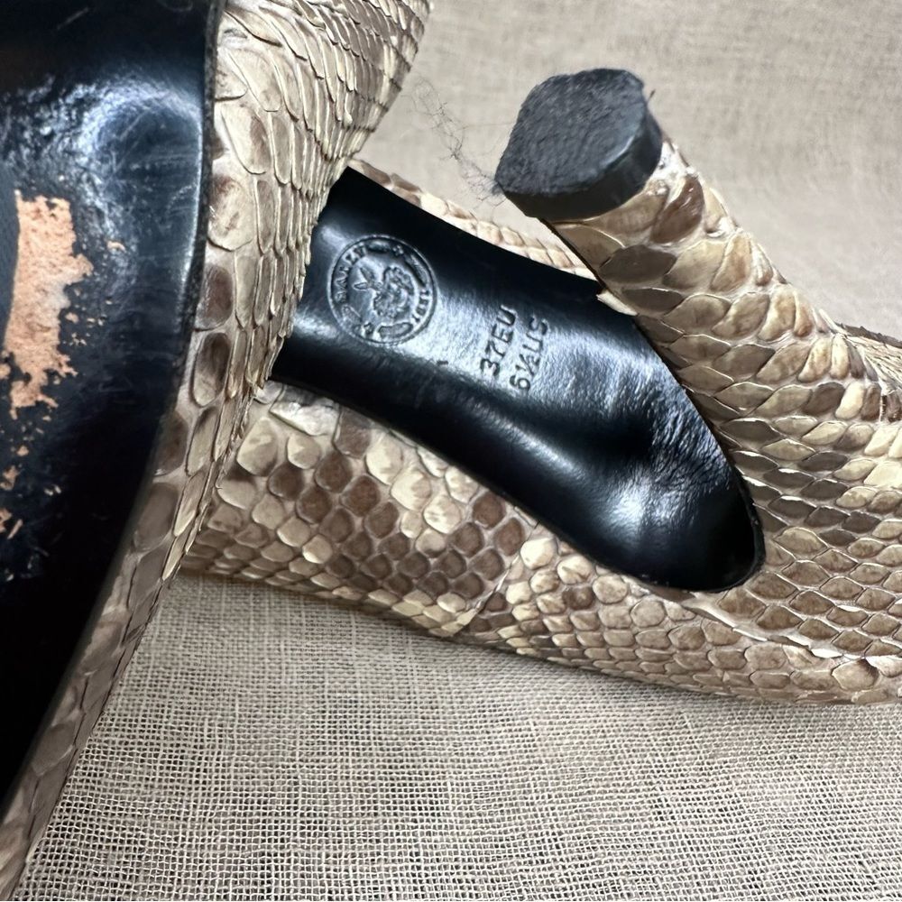 VTG Bally Snakeskin Pumps - Picture 4 of 7